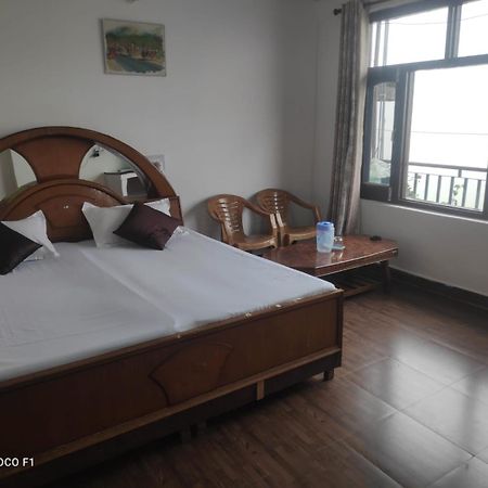 Nirmal Homestay Νταραμσάλα Εξωτερικό φωτογραφία